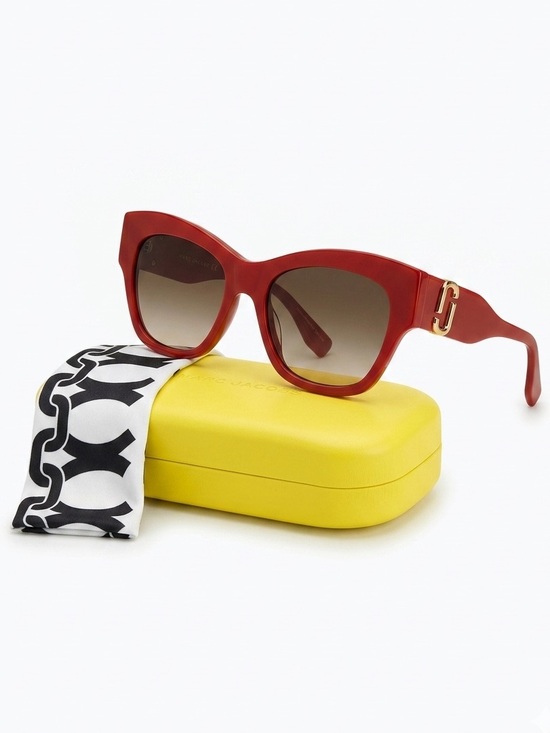 Marc Jacobs Accessories - Marc Jacobs MARC 762/S Red Cat-Eye Sunglasses